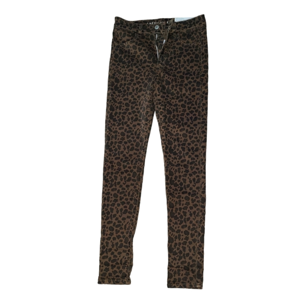 American Eagle Leopard Prints Super High Rise Jeggings